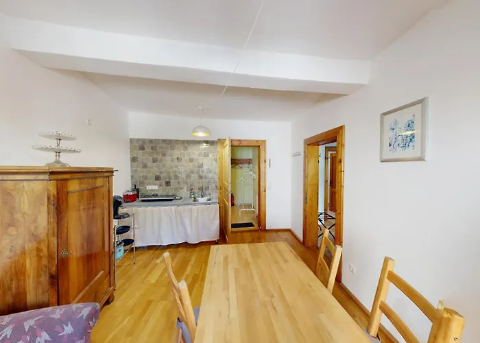 In Historic Town House Apartment